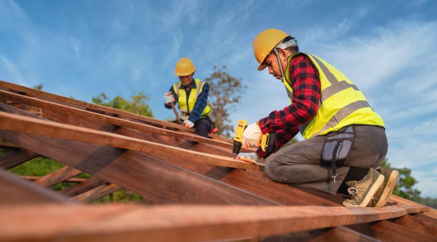 Professional gutter cleaning in Winona, OH